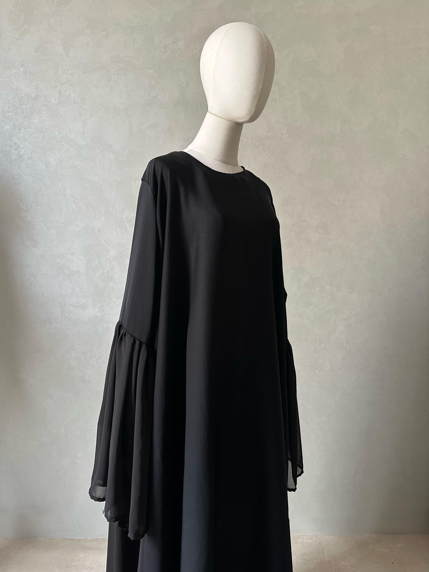 Abaya Rosalia